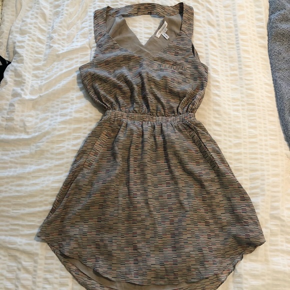 BCBGENERATION Open Back Sundress - Picture 6 of 7